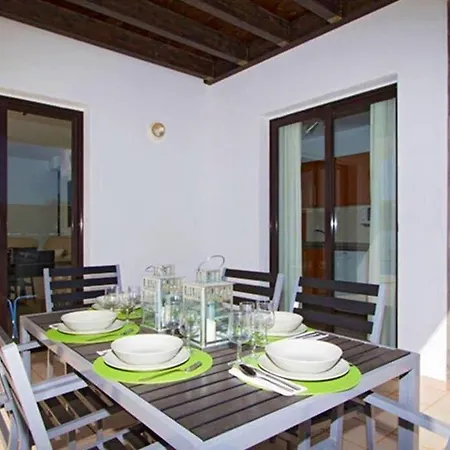 Casa Βίλα *